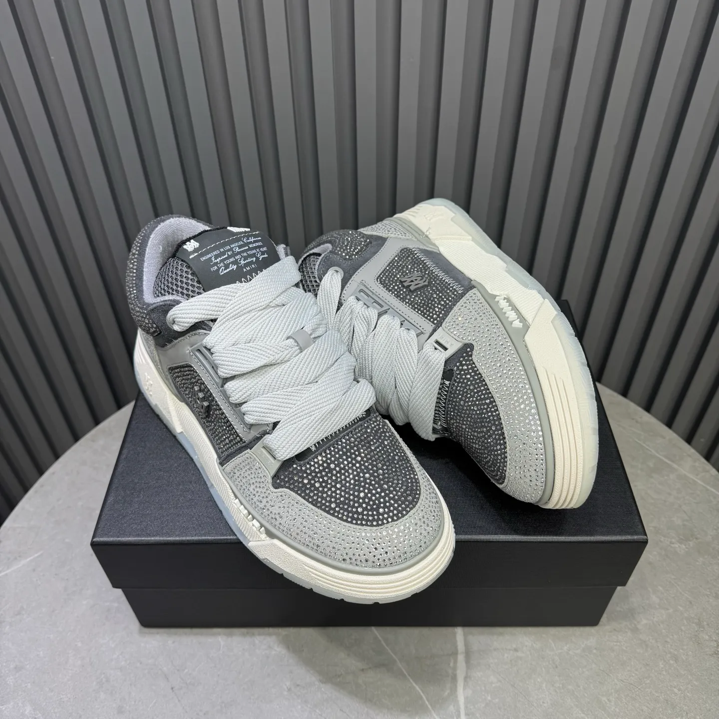 Men's shoes 💰760💰 AMIRI AMIRI fashion brand hot sale 🔥 Available all year round, couples 💑 Official website synchronization Imported fabrics 1⃣️ vs 1⃣️ replica, original factory special original sole, 35-45 (45. non-refundable)